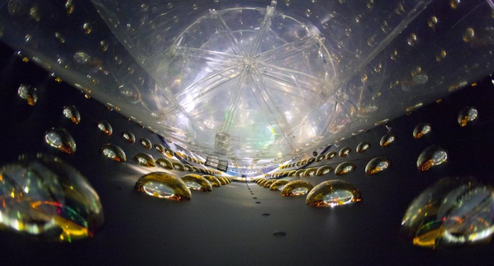 DAYA-Bay-photomultiplier-tubes-horizontal