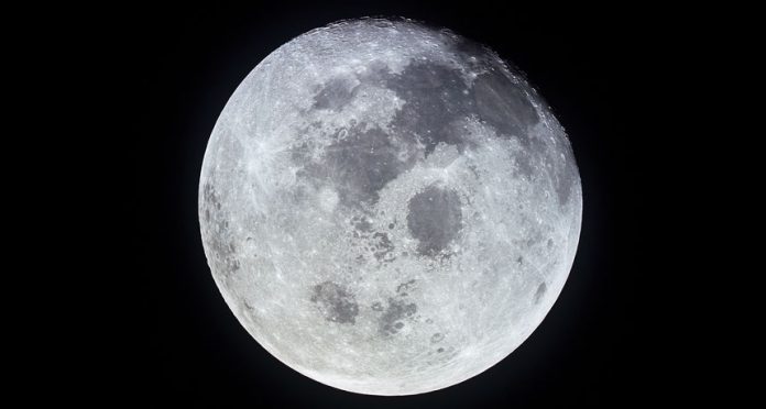 860_moon_main