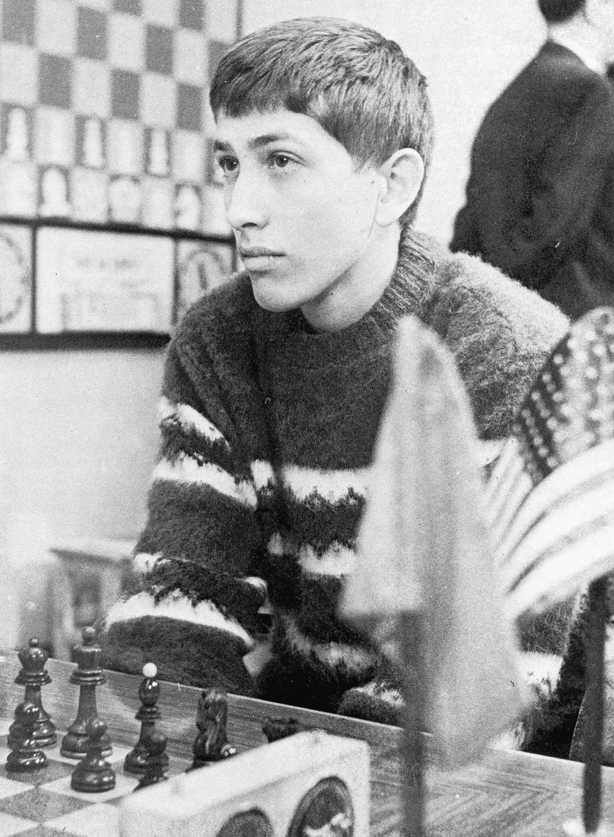 Bobby Fischer conquista a 1ª vitória 