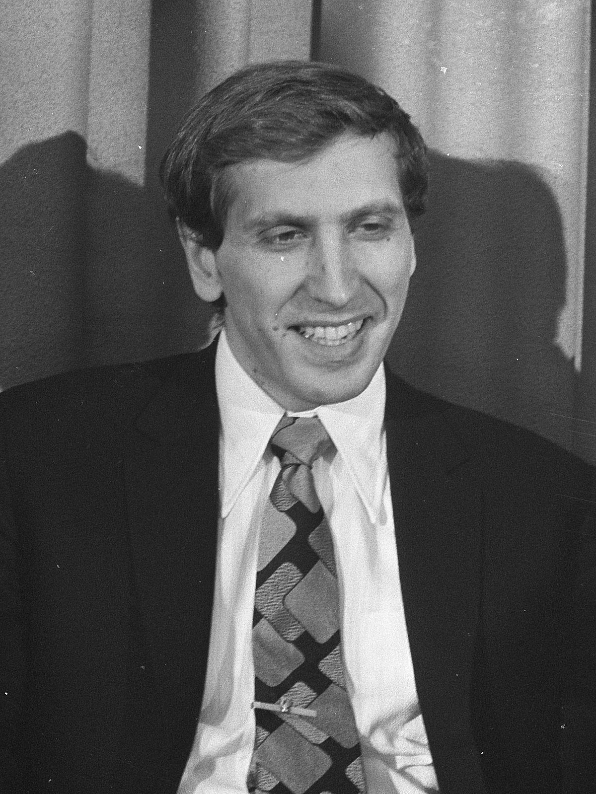 Bobby Fischer. Minhas melhores partidas do livro de Bobby Fischer. #4