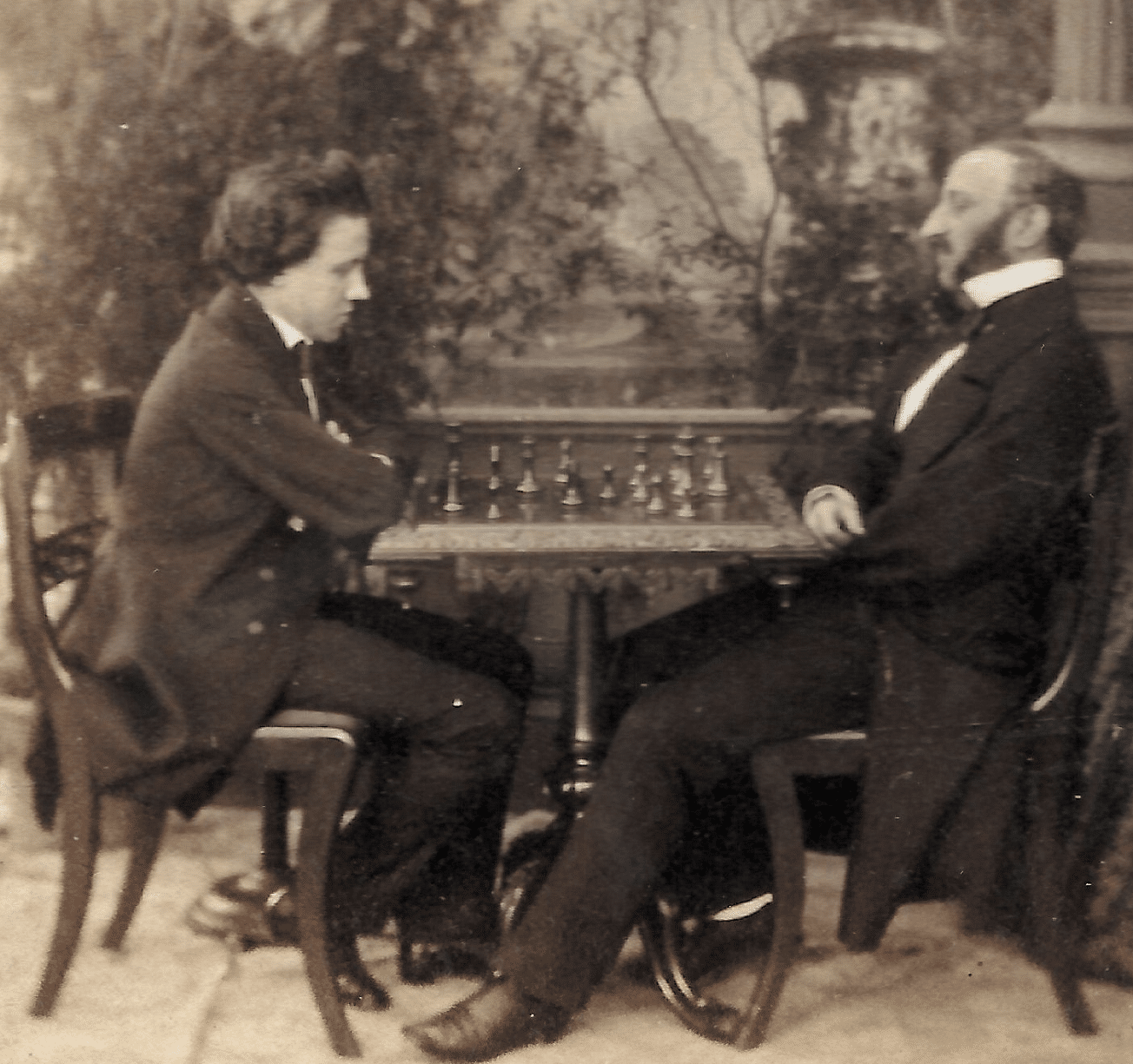 O orgulho e a tristeza do xadrez: as trágicas semelhanças entre Paul Morphy  e Beth Harmon