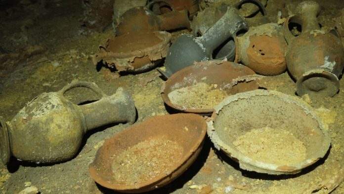 caverna-ramses-ii-israel