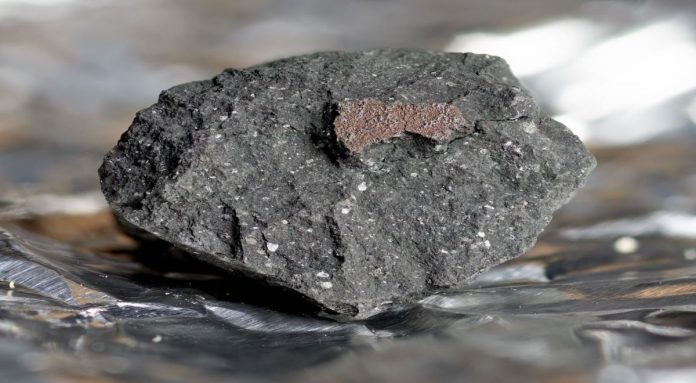 meteorito-origem-da-agua-carbono