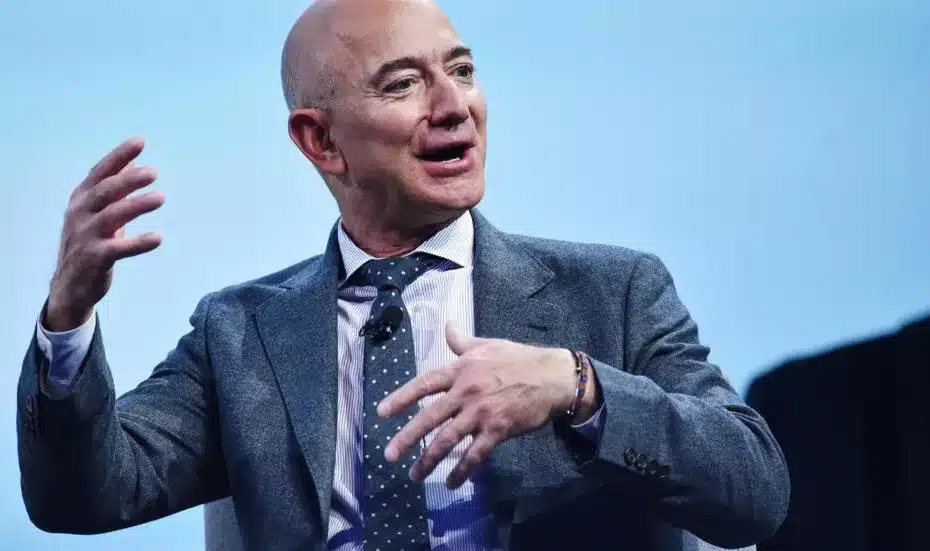 Jeff Bezos discute planos para que a humanidade viva em enormes estações espaciais