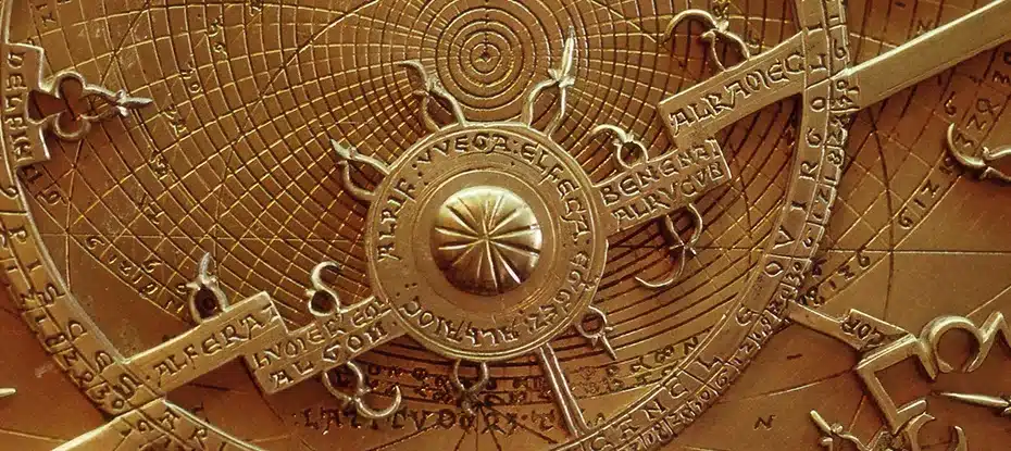 Os astrolábios contém pistas ocultas que revelam suas origens
