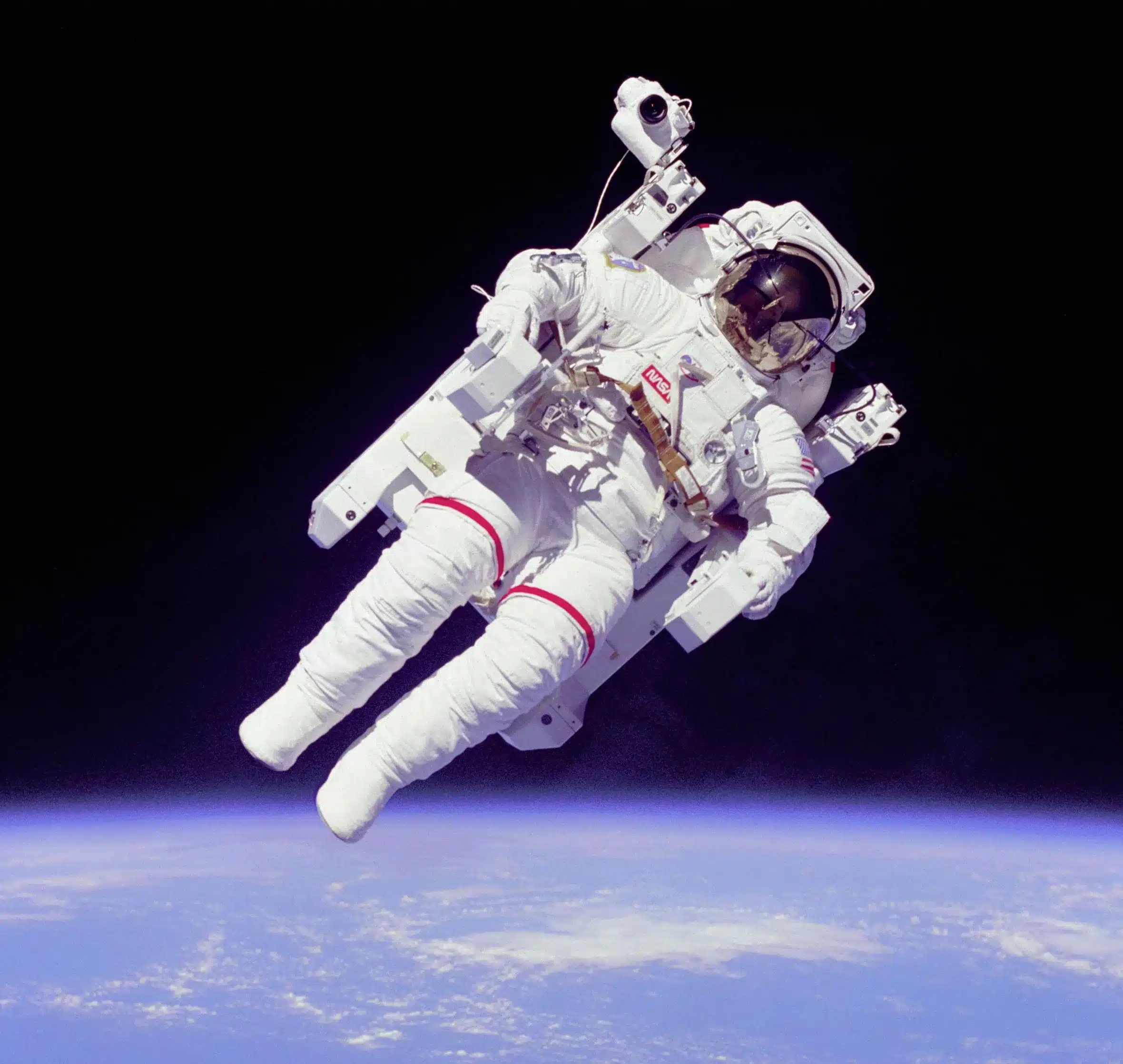 Los astronautas tienen una habilidad inesperada que les ayuda a 'volar' por el espacio